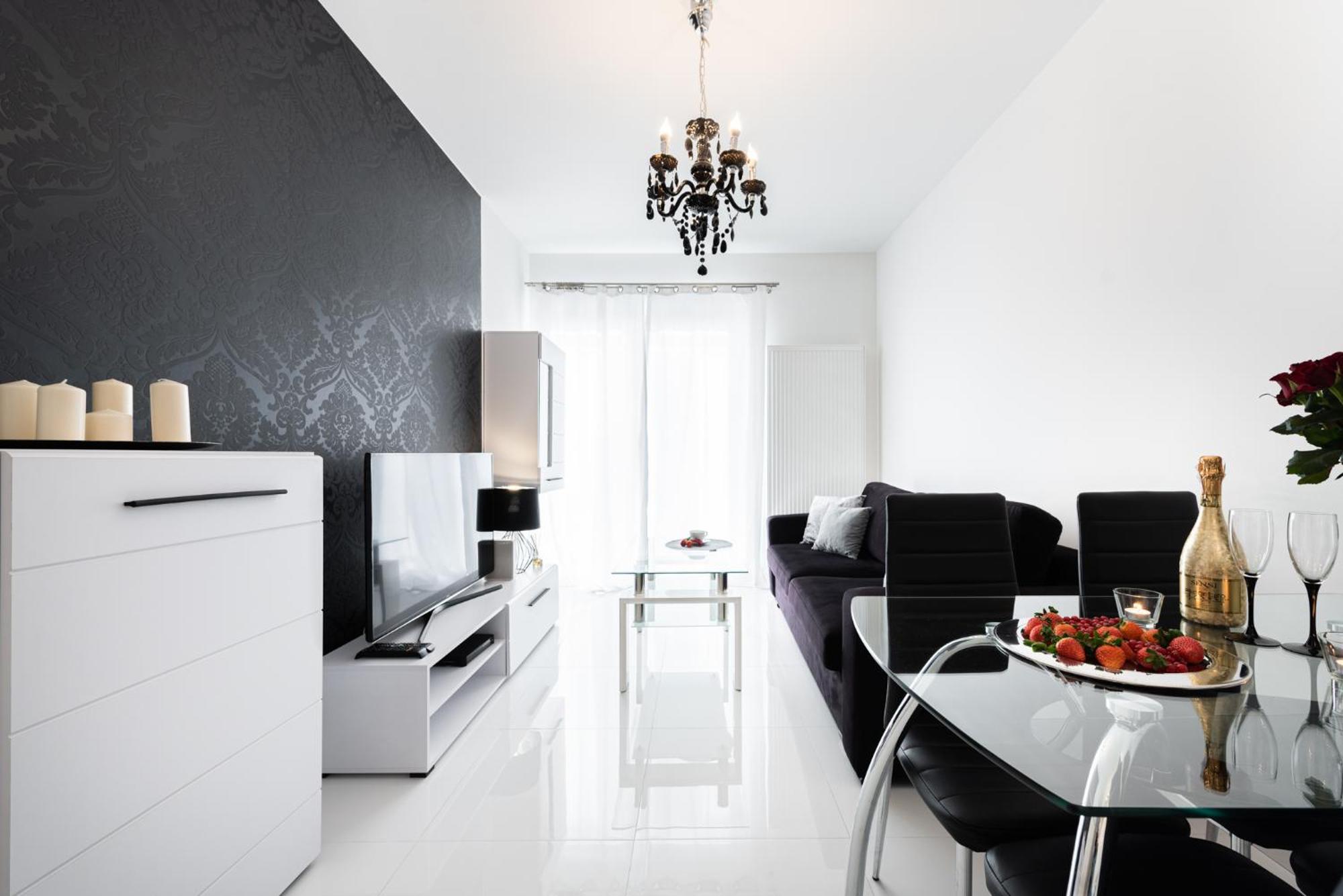 Apartamenty Tespis - Francuska Atal Park II คาโตวีตเซ ภายนอก รูปภาพ