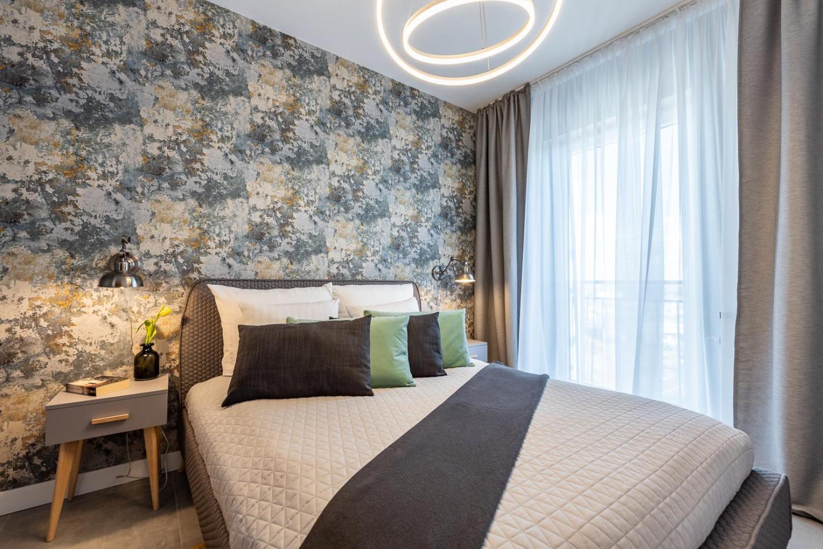 Apartamenty Tespis - Francuska Atal Park II คาโตวีตเซ ภายนอก รูปภาพ