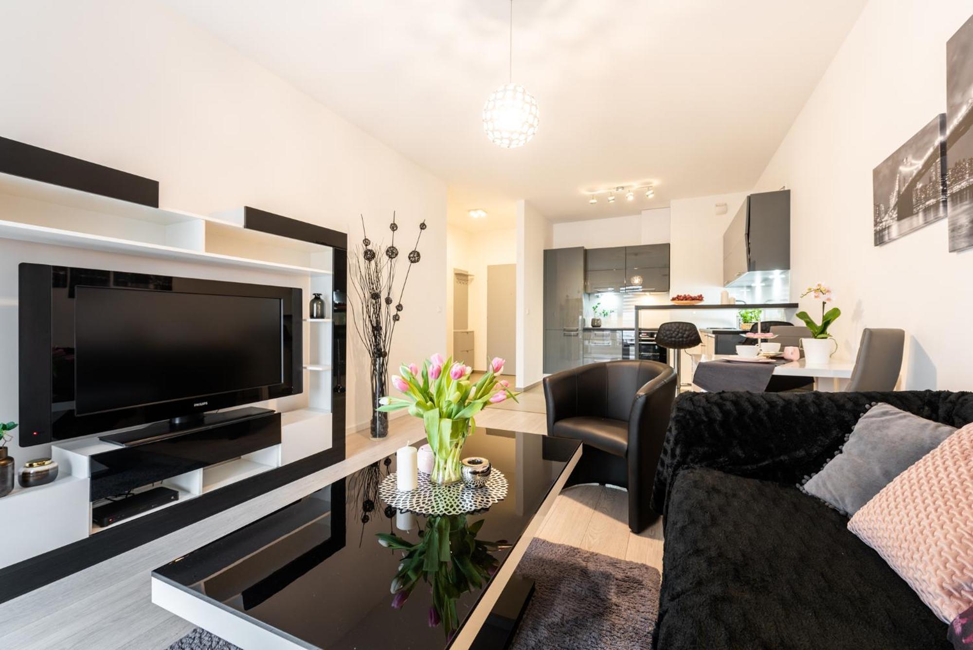 Apartamenty Tespis - Francuska Atal Park II คาโตวีตเซ ภายนอก รูปภาพ