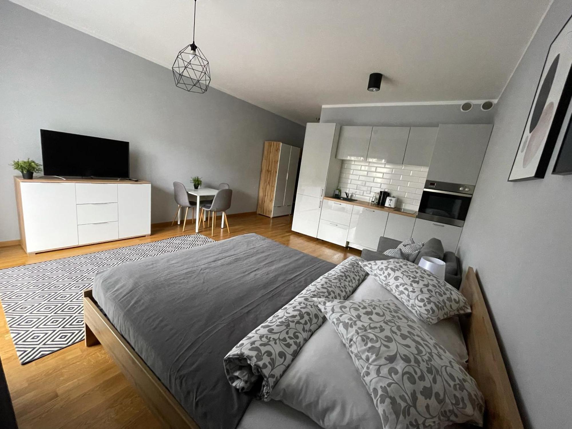 Apartamenty Tespis - Francuska Atal Park II คาโตวีตเซ ภายนอก รูปภาพ