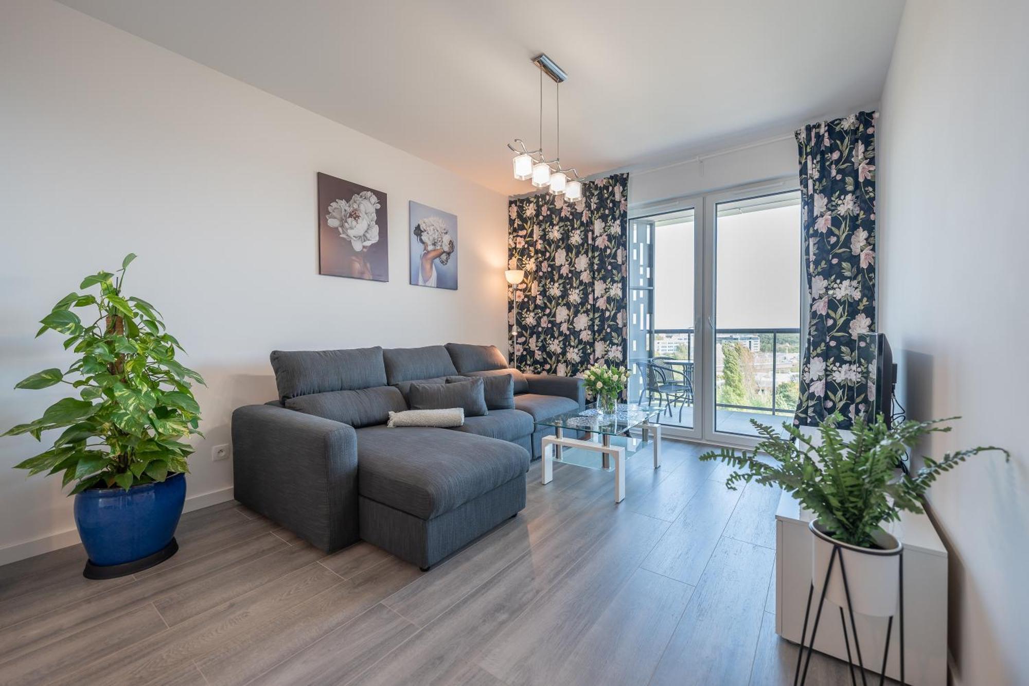 Apartamenty Tespis - Francuska Atal Park II คาโตวีตเซ ภายนอก รูปภาพ